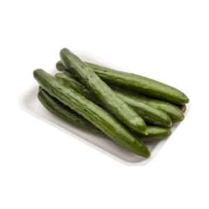 Pepino japonês em bandeja